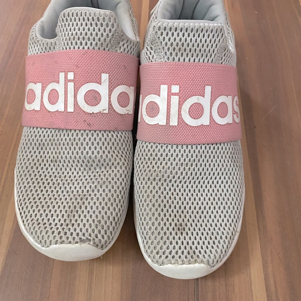 Adidas girls sneakers